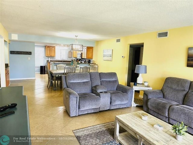 4 of 35 - 2400 S Ocean Drive 2215, Fort Pierce, FL