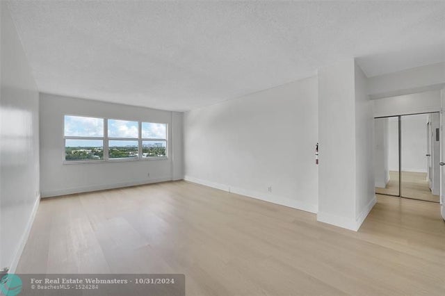 3 of 12 - 2555 Ne 11th St 806, Fort Lauderdale, FL