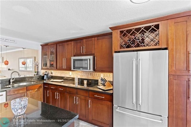 3 of 19 - 1100 Se 5th Ct 57, Pompano Beach, FL
