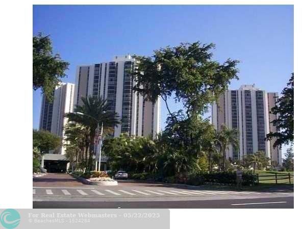 1 of 14 - 20301 W Country Club Dr 2025, Aventura, FL