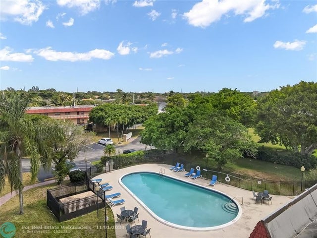 4 of 29 - 9220 Sw 3rd St 914, Boca Raton, FL