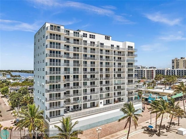 1 of 17 - 400 N Surf Rd Ph1, Hollywood, FL