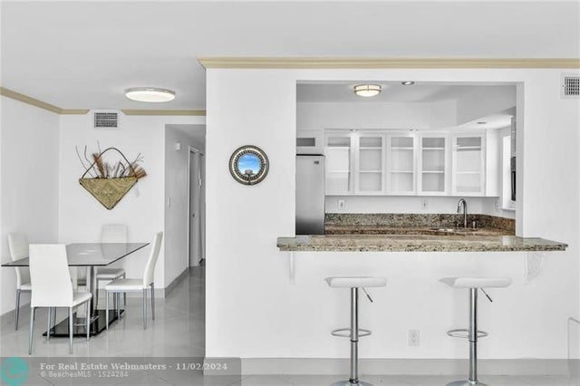 2 of 17 - 400 N Surf Rd Ph1, Hollywood, FL