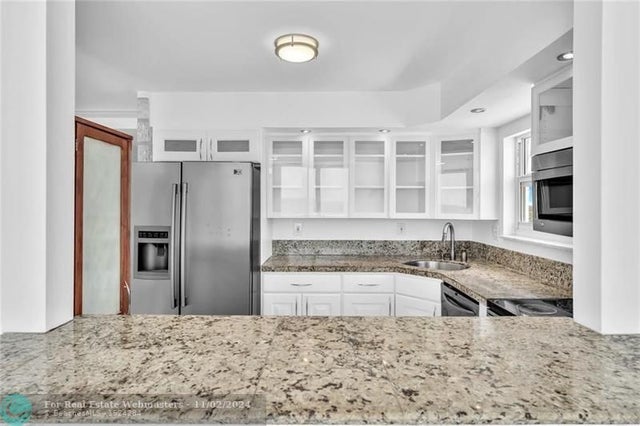 3 of 17 - 400 N Surf Rd Ph1, Hollywood, FL