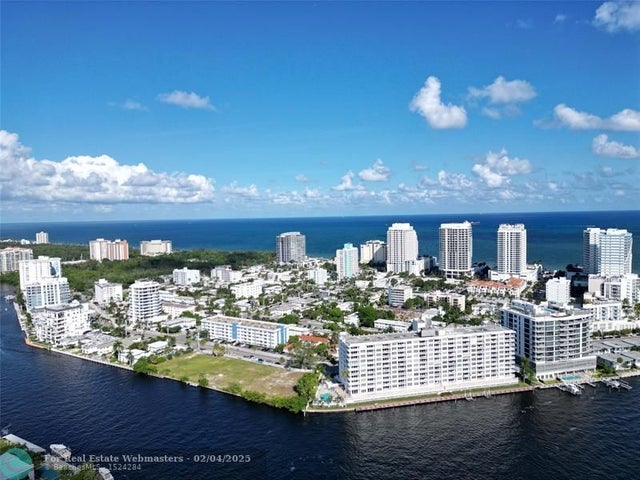 1 of 33 - 527 Orton Avenue 603c, Fort Lauderdale, FL