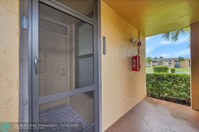 3 of 44 - 5801 Coral Lake Dr 101, Margate, FL