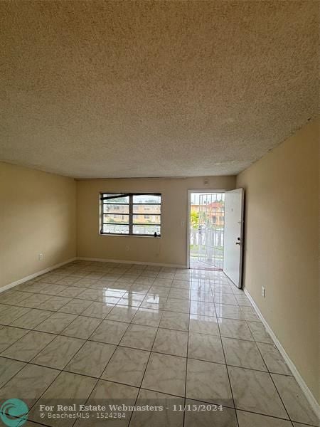 4 of 18 - 130 Ne 202nd Ter S21, Miami, FL