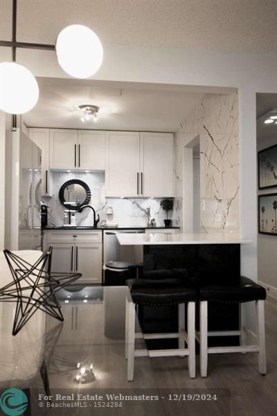 5 of 24 - 1830 Embassy Dr 612, West Palm Beach, FL