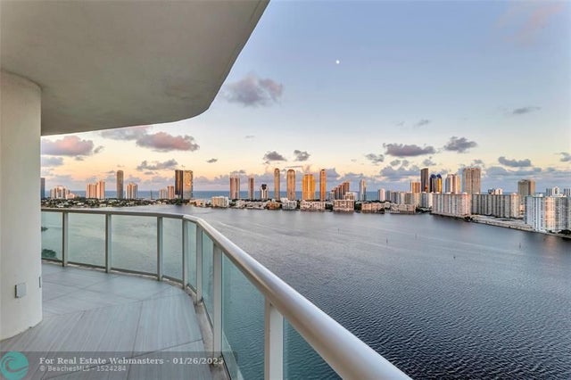 2 of 55 - 4000 Island Blvd 2607, Aventura, FL