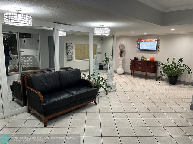 3 of 4 - 4751 Nw 21st St 500, Lauderhill, FL