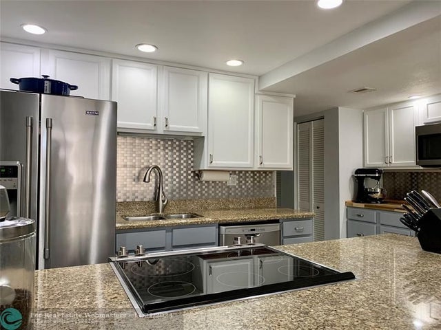 3 of 28 - 1901 N Andrews Ave 111, Wilton Manors, FL