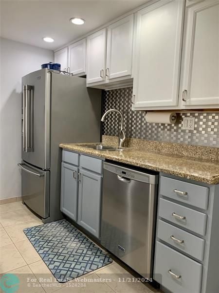 4 of 28 - 1901 N Andrews Ave 111, Wilton Manors, FL