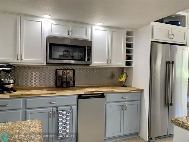 5 of 28 - 1901 N Andrews Ave 111, Wilton Manors, FL
