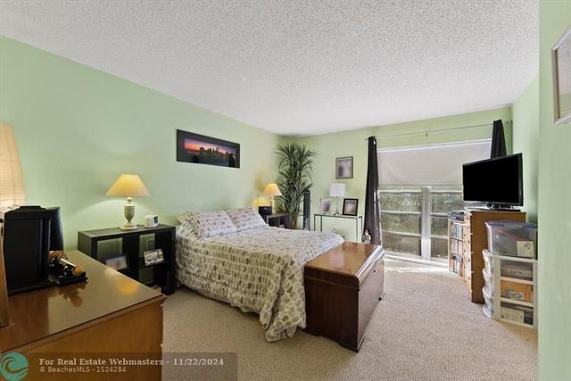 4 of 33 - 3320 Simms St 11c, Hollywood, FL