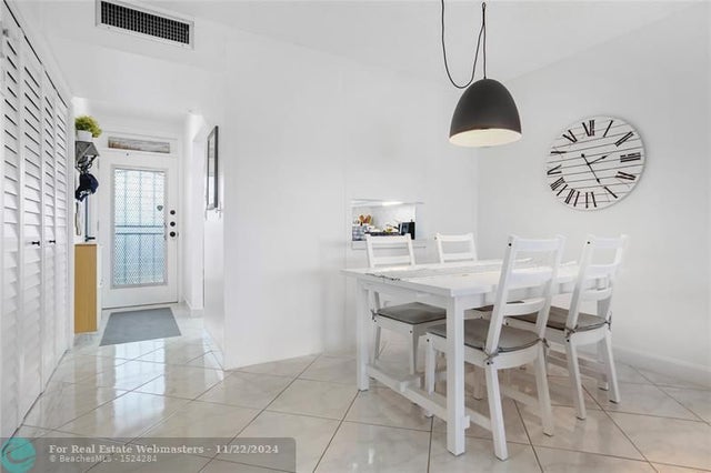 4 of 24 - 3051 Nw 46th Ave 407, Lauderdale Lakes, FL