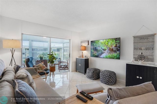 5 of 24 - 3051 Nw 46th Ave 407, Lauderdale Lakes, FL