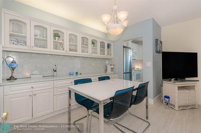 5 of 25 - 2100 Ne 38th St 236, Lighthouse Point, FL