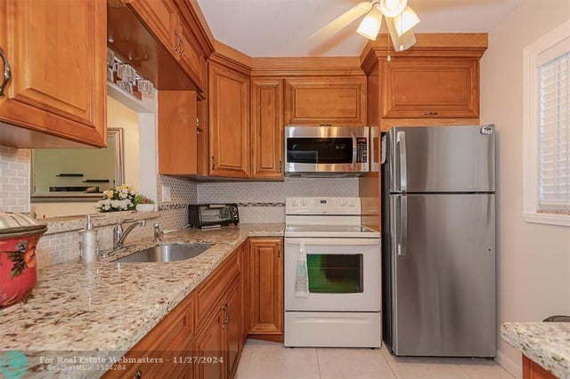 4 of 34 - 3431 Nw 50th Ave 104, Lauderdale Lakes, FL