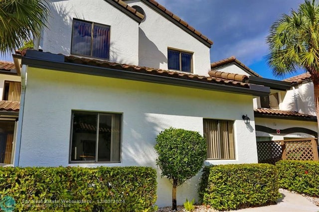 4 of 31 - 7525 Nw 61st Ter 2703, Parkland, FL