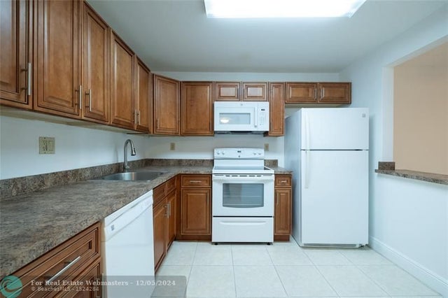 2 of 45 - 9233 Sw 8 Street 222, Boca Raton, FL