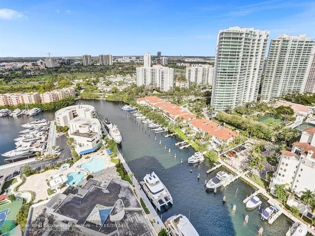3 of 53 - 19707 Turnberry Way 27l, Miami, FL