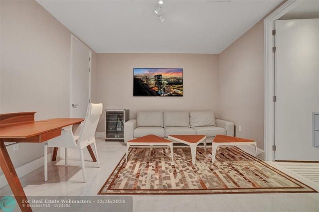 3 of 34 - 700 Ne 26th Ter 4702, Miami, FL