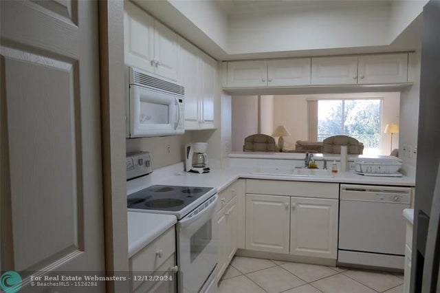4 of 54 - 2880 Ne 14th Street Cswy 310, Pompano Beach, FL