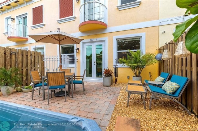 2 of 34 - 1224 Ne 18th Ave 1, Fort Lauderdale, FL