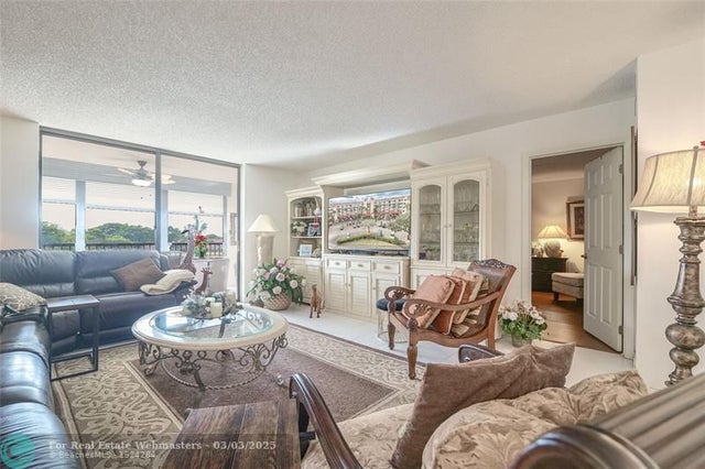 4 of 64 - 3591 Environ Blvd 401-a, Fort Lauderdale, FL