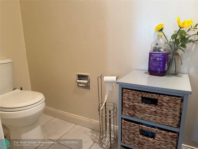 5 of 14 - 2082 Tarpon Lake Way, West Palm Beach, FL