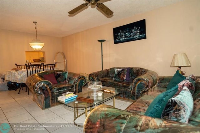 3 of 14 - 2860 Somerset Dr 214k, Lauderdale Lakes, FL