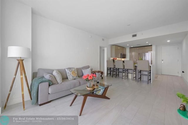 5 of 40 - 2000 Metropica Way 2407, Sunrise, FL