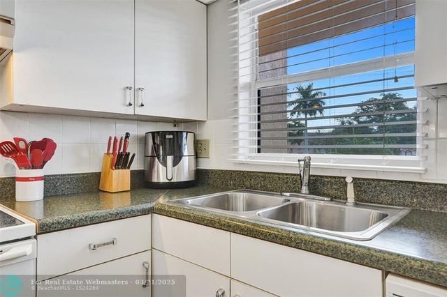 3 of 62 - 10467 Sunrise Lakes Blvd 210, Sunrise, FL