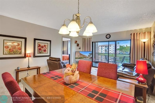4 of 62 - 10467 Sunrise Lakes Blvd 210, Sunrise, FL