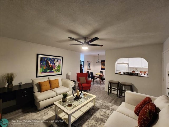 1 of 26 - 17090 Ne 14th Ave 211, North Miami Beach, FL