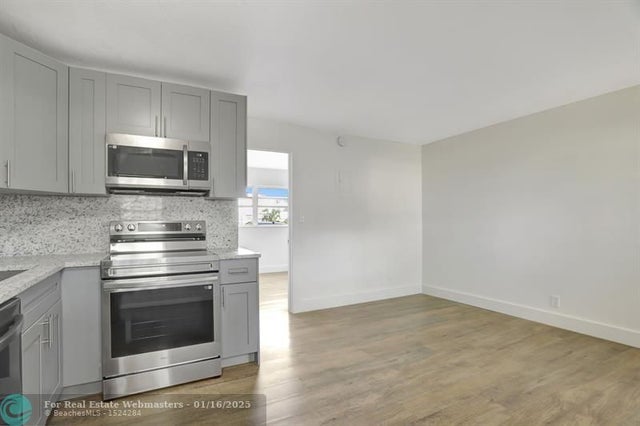 5 of 18 - 5168 Ne 6th Ave 406, Fort Lauderdale, FL