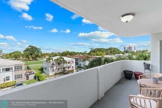 1 of 29 - 130 S Shore Dr A4, Miami Beach, FL