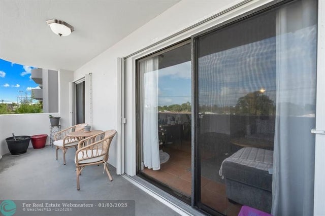 3 of 29 - 130 S Shore Dr A4, Miami Beach, FL