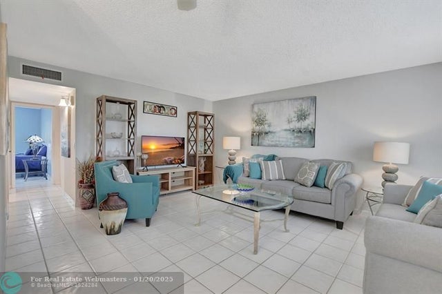 4 of 67 - 204 Burgundy E 204, Delray Beach, FL
