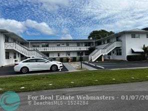 1 of 11 - 419 S Crescent Dr 1, Hollywood, FL