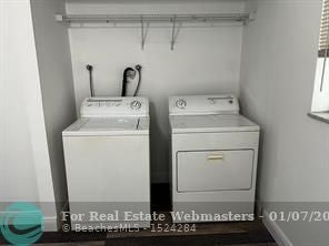 2 of 11 - 419 S Crescent Dr 1, Hollywood, FL
