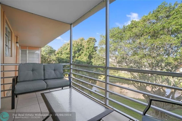 4 of 43 - 3001 Nw 46th Ave 404, Lauderdale Lakes, FL