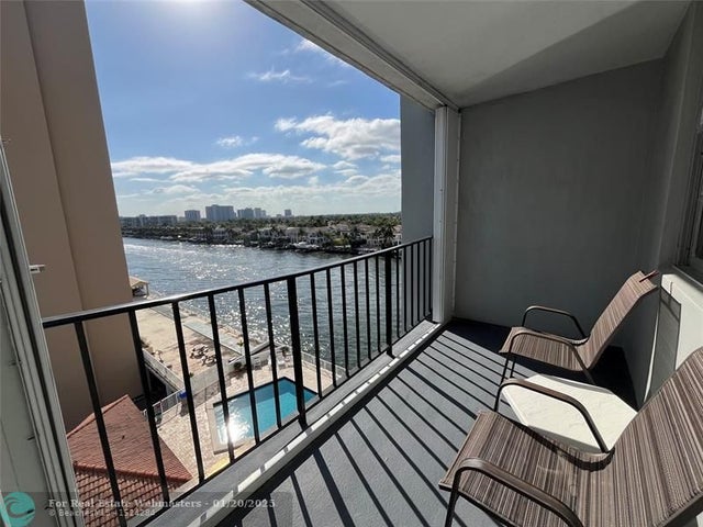 3 of 11 - 1400 S Ocean Dr 707, Hollywood, FL