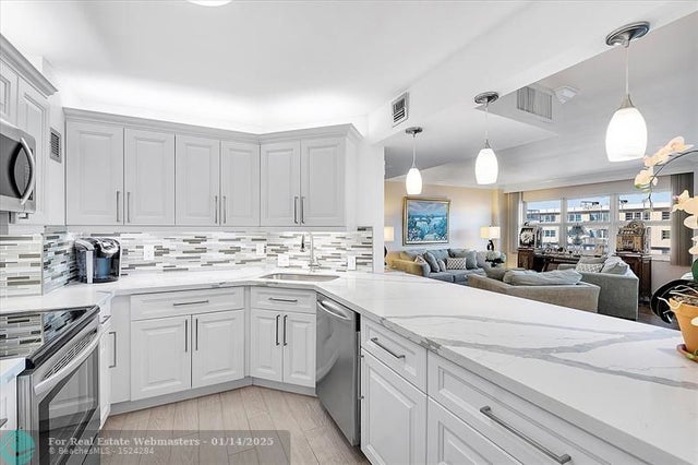 5 of 46 - 111 N Pompano Beach Blvd 1707, Pompano Beach, FL