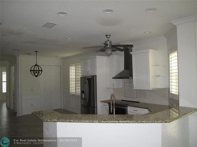 2 of 28 - 806 Mariner Bay Blvd 4, Fort Pierce, FL