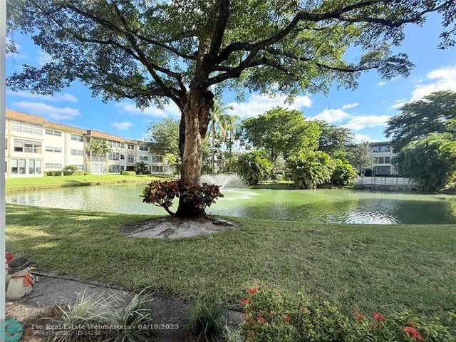 2 of 63 - 5151 W Oakland Park Blvd 110, Lauderdale Lakes, FL