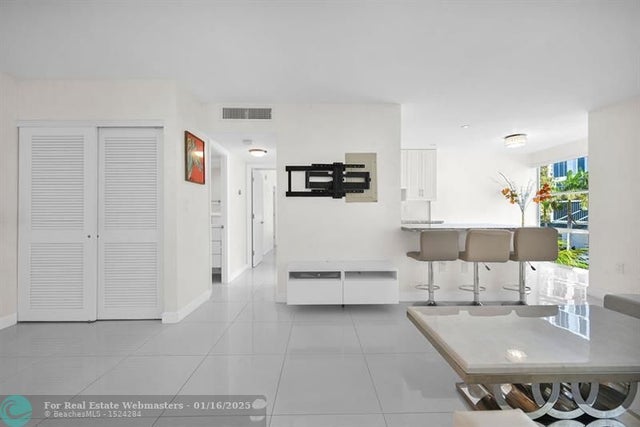 3 of 36 - 17620 Atlantic Blvd 302, Sunny Isles Beach, FL
