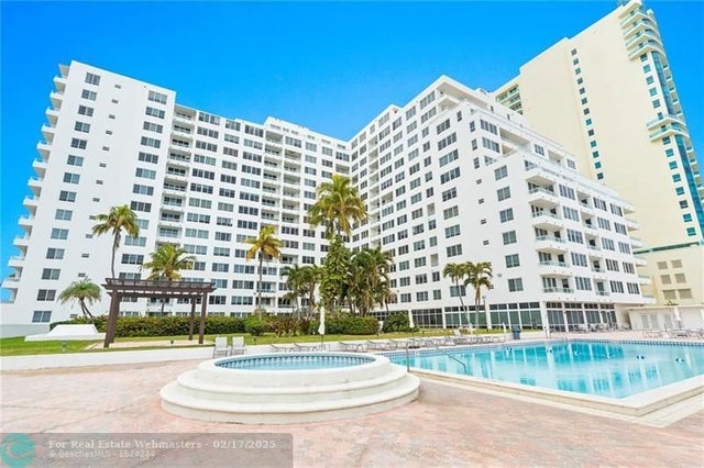 1 of 18 - 5005 Collins Ave 1210, Miami Beach, FL