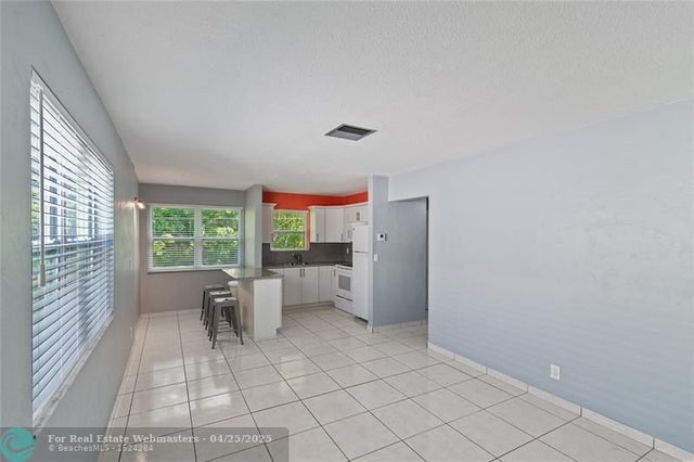 1 of 21 - 1301 N 12th Ct 4b, Hollywood, FL