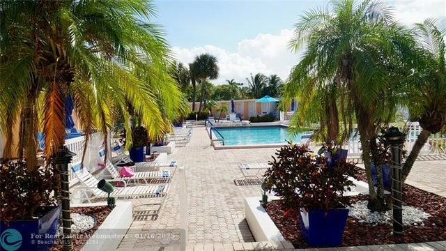 4 of 16 - 2151 Ne 68th St 203, Fort Lauderdale, FL